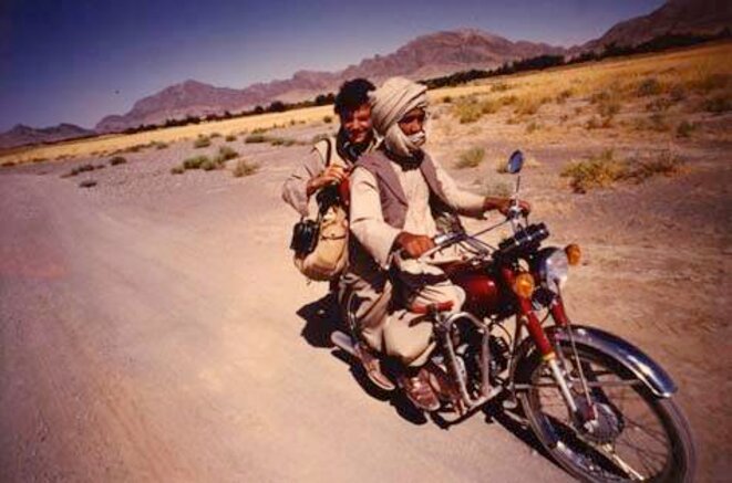 1988 - Domnique Aubert en Aghanistan © Don North 1988 - Domnique Aubert en Aghanistan © Don North